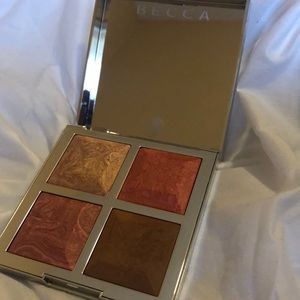BECCA Blush & Highlighter palette 🎨